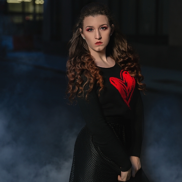 Meet your Posher, Jessica - Picture 4 of 8